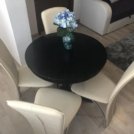 아파트 Antonia Sat Vacanta *