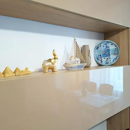 Daire Antonia Sat Vacanta Köstence