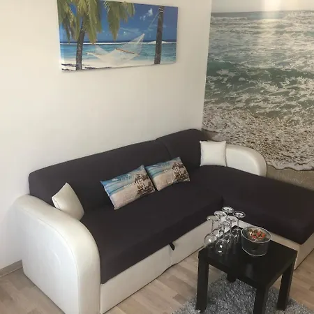 Antonia Sat Vacanta Apartment